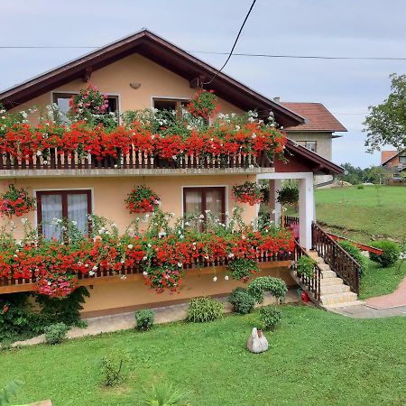 Apartman Morana Слуни Экстерьер фото