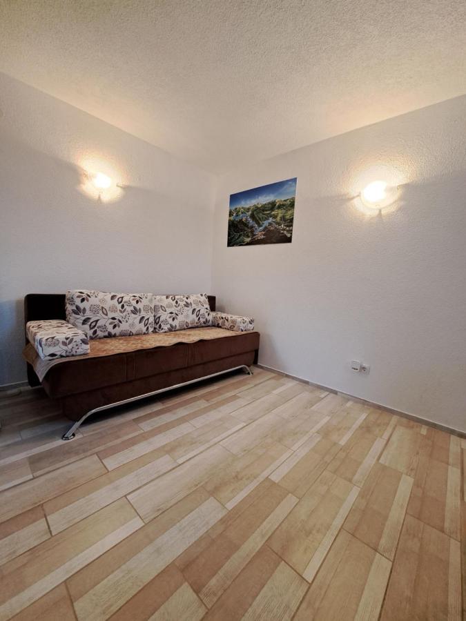 Apartman Morana Слуни Экстерьер фото
