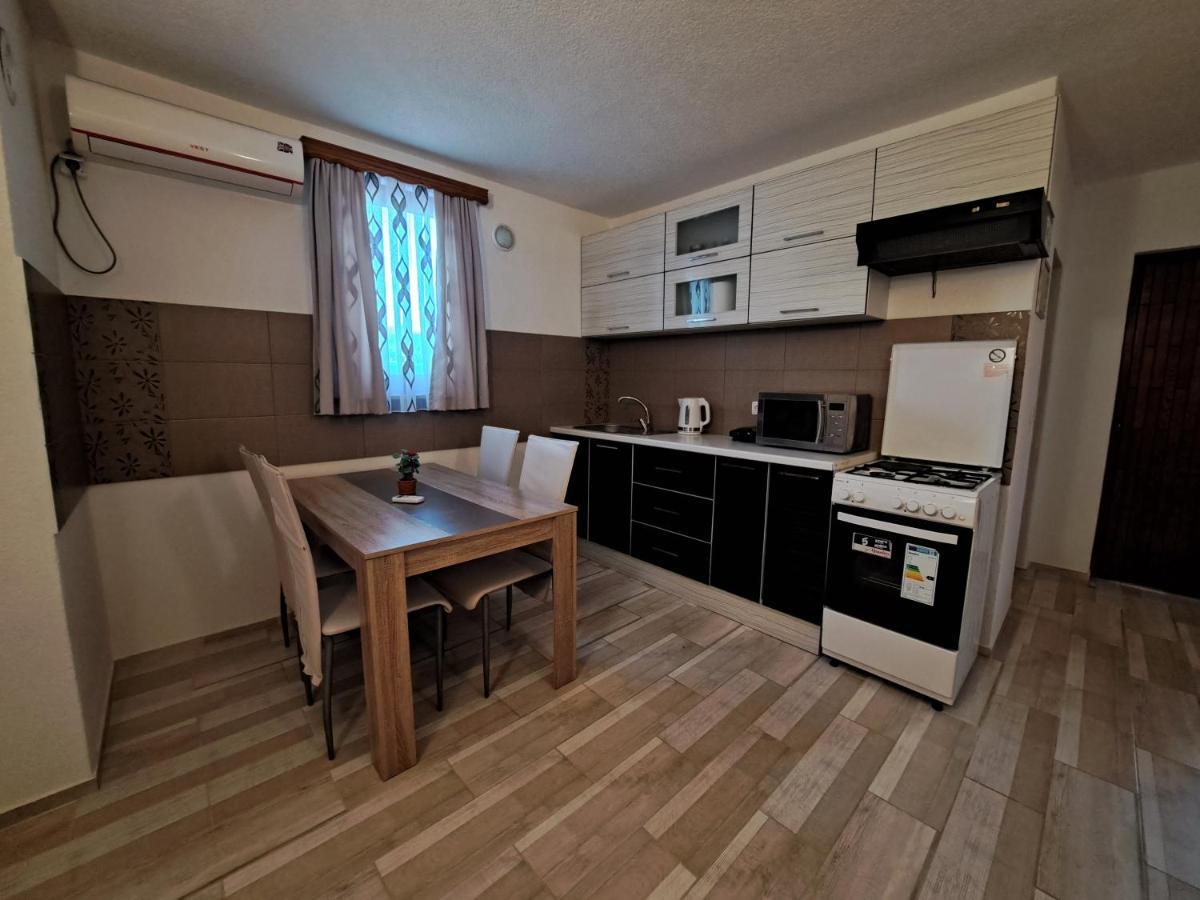 Apartman Morana Слуни Экстерьер фото